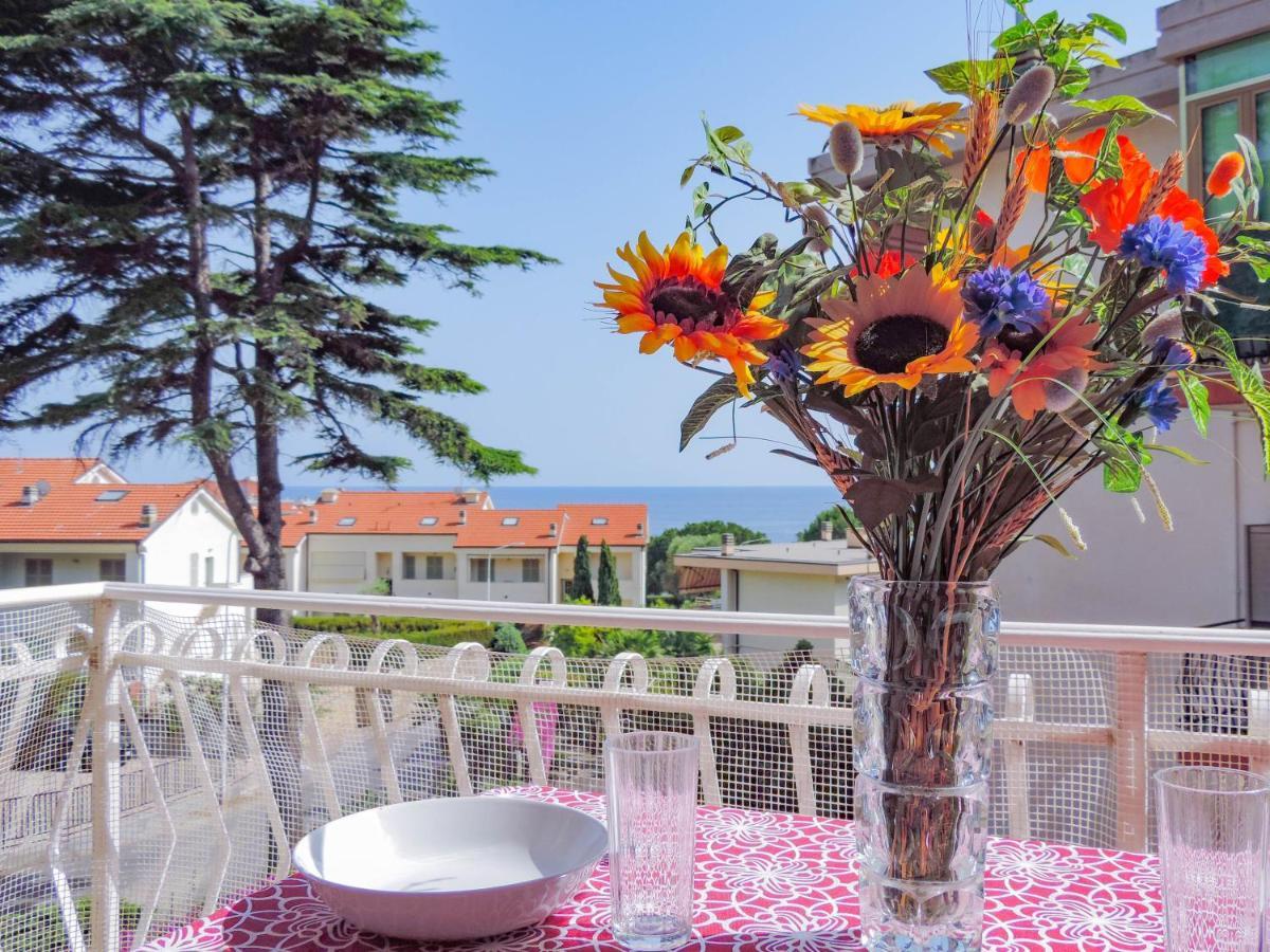 H11 Terrazzo Al Mare - Riva Ligure - Spiagge Apartment Exterior foto
